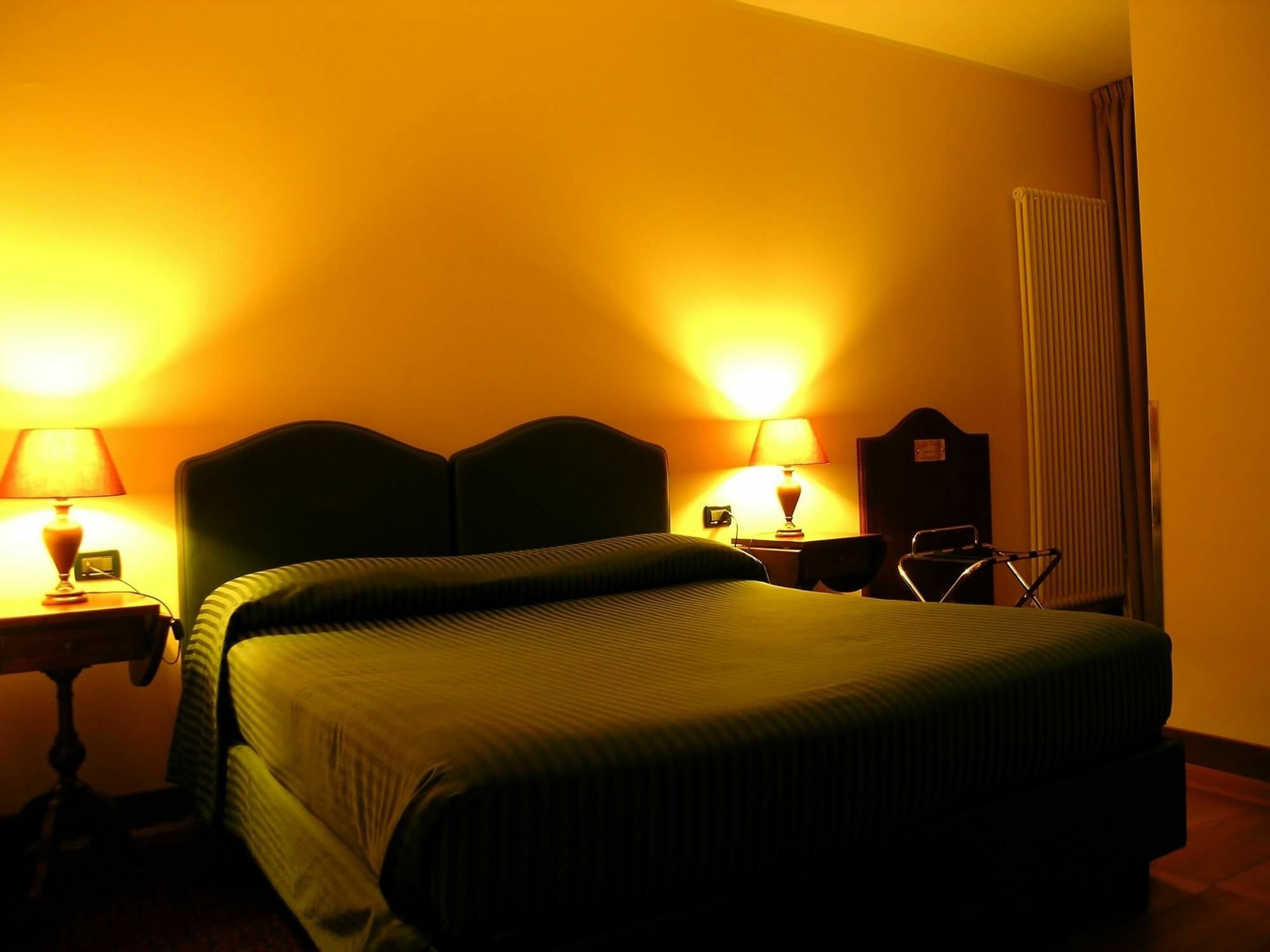 Relax Style House Central Rooms Pescara Zewnętrze zdjęcie