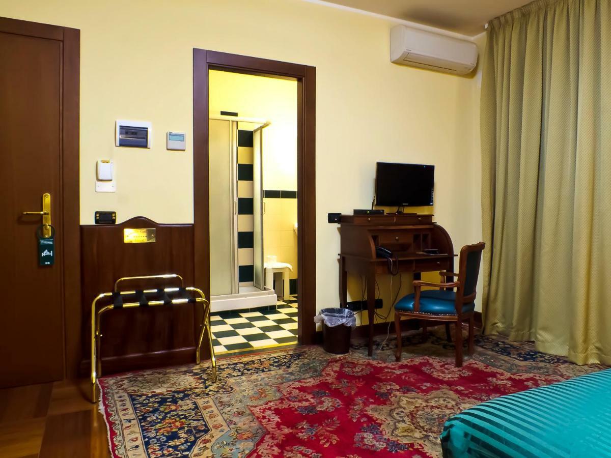 Relax Style House Central Rooms Pescara Zewnętrze zdjęcie