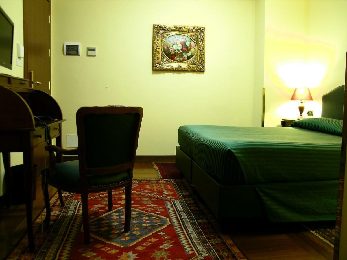 Relax Style House Central Rooms Pescara Zewnętrze zdjęcie